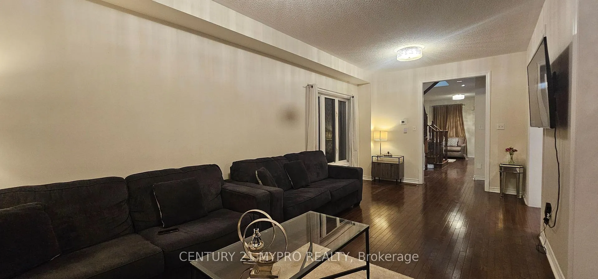 Photo 8 of 1575 Brandy Court, Pickering, Duffin Heights — HOMEH
