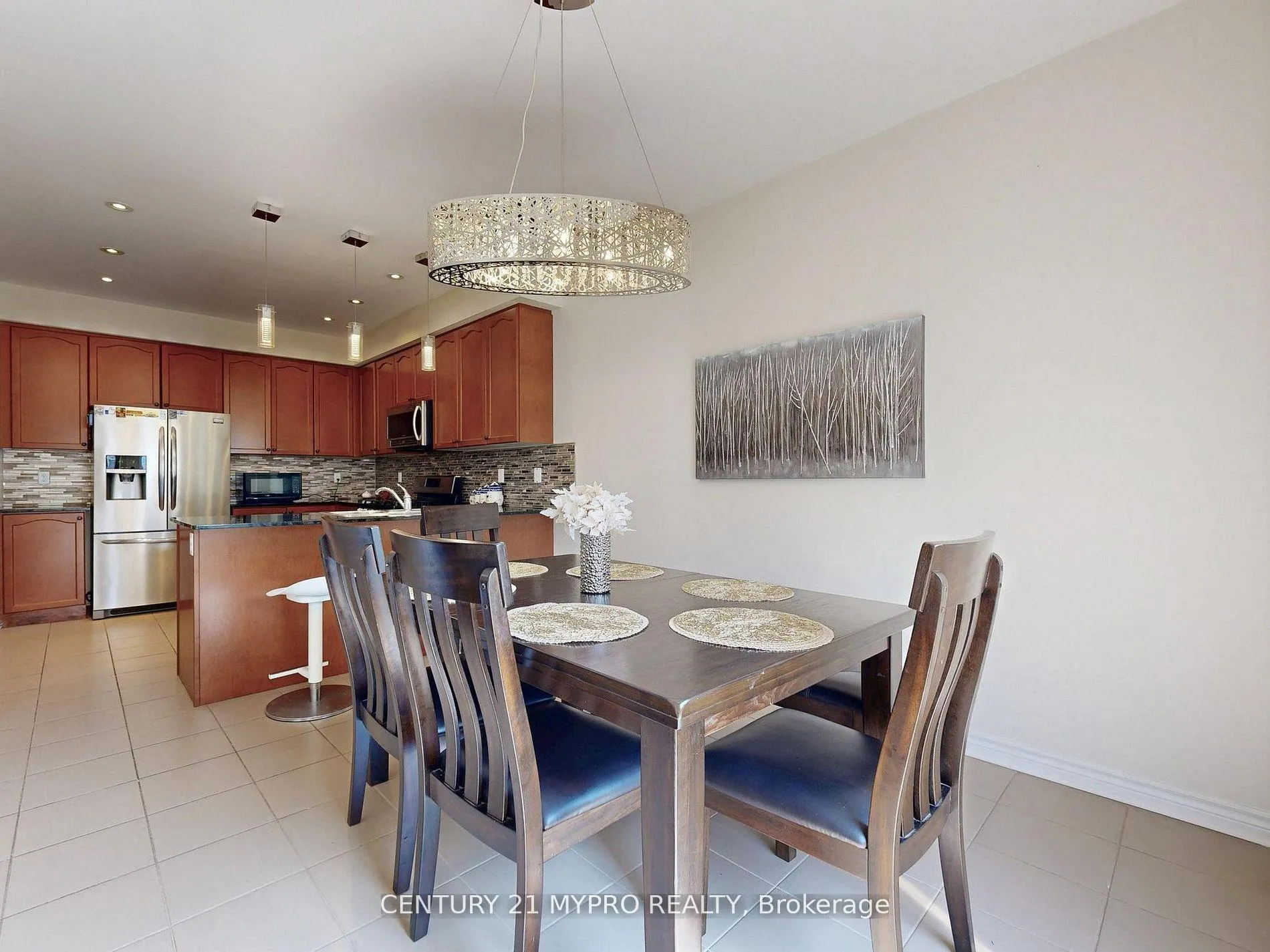 Photo 12 of 1575 Brandy Court, Pickering, Duffin Heights — HOMEH