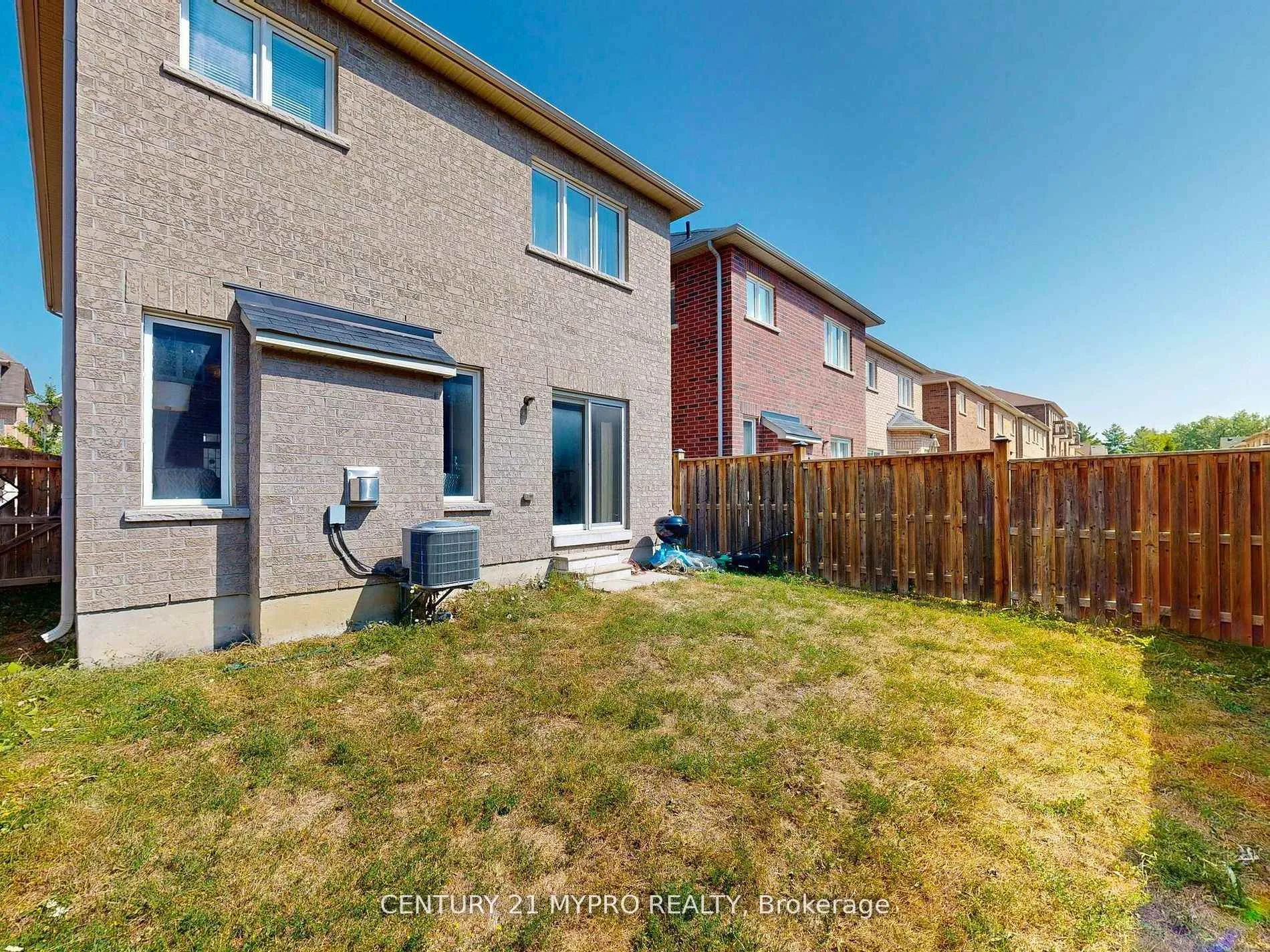 Photo 48 of 1575 Brandy Court, Pickering, Duffin Heights — HOMEH
