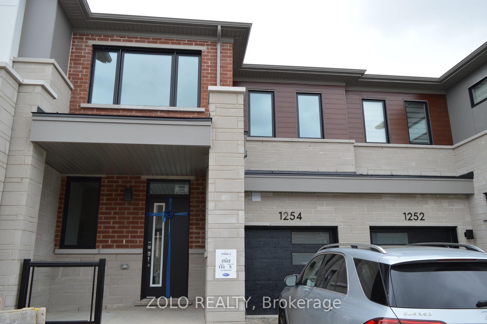 Photo 1 of 1254 Manitou Way, Milton, Bowes — HOMEH