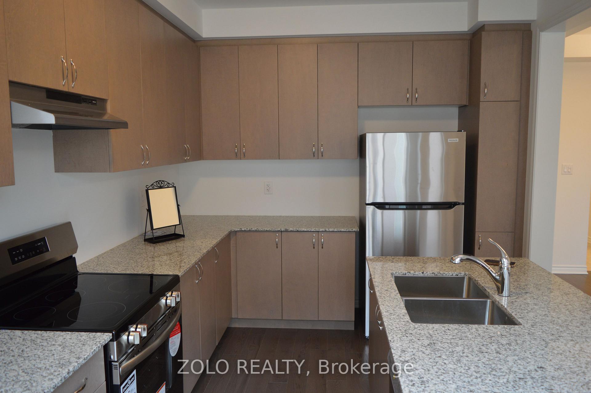 Photo 5 of 1254 Manitou Way, Milton, Bowes — HOMEH