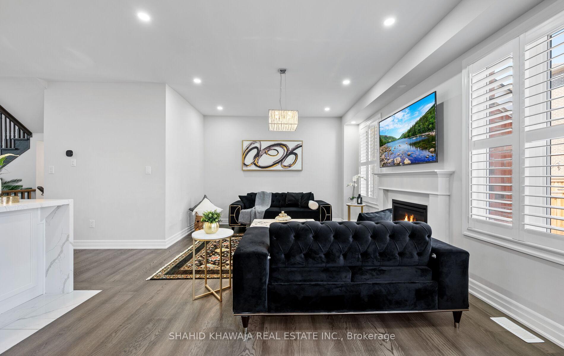 Photo 8 of 146 Yates Drive, Milton, Cobban — HOMEH
