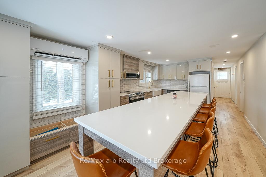 Photo 1 of 115 Erie Boulevard, Norfolk, Long Point — HOMEH