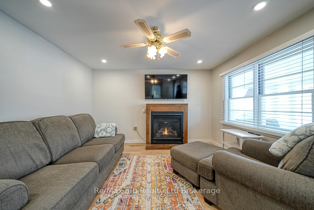 Photo 8 of 115 Erie Boulevard, Norfolk, Long Point — HOMEH