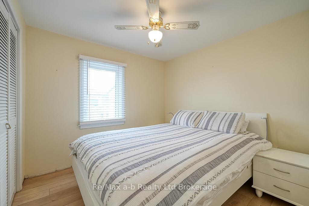 Photo 17 of 115 Erie Boulevard, Norfolk, Long Point — HOMEH