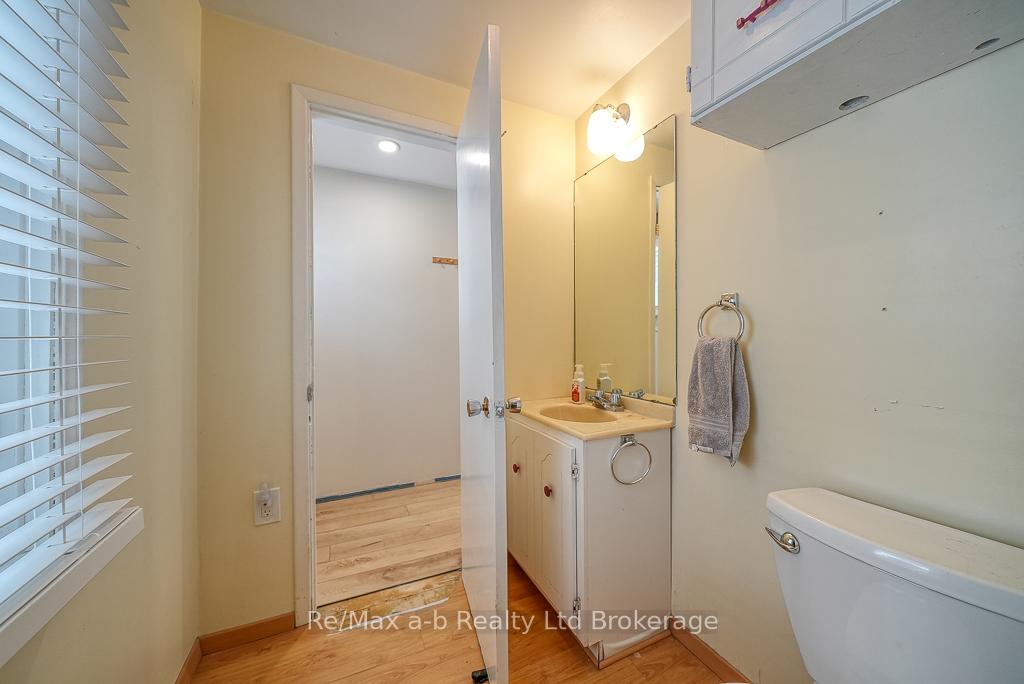 Photo 22 of 115 Erie Boulevard, Norfolk, Long Point — HOMEH