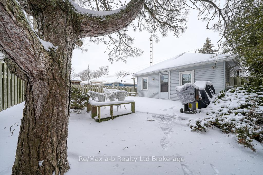 Photo 27 of 115 Erie Boulevard, Norfolk, Long Point — HOMEH