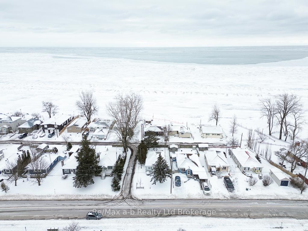 Photo 33 of 115 Erie Boulevard, Norfolk, Long Point — HOMEH