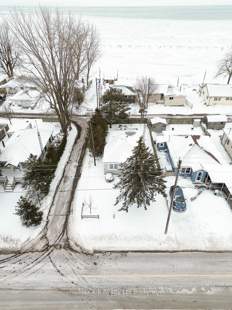 Photo 38 of 115 Erie Boulevard, Norfolk, Long Point — HOMEH
