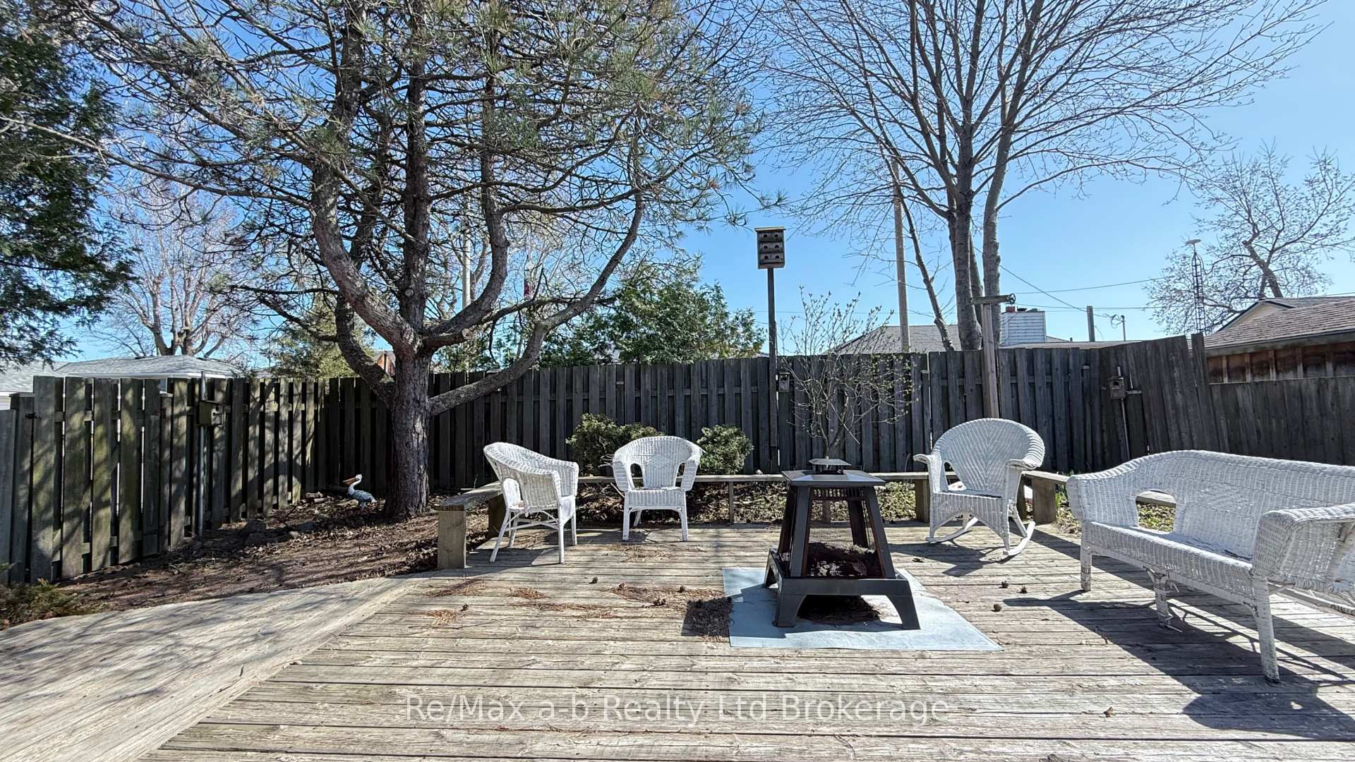 Photo 43 of 115 Erie Boulevard, Norfolk, Long Point — HOMEH