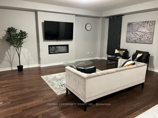 Photo 4 of Unit Room, 1568 Scarlett Trail, Pickering, Rural Pickering — HOMEH