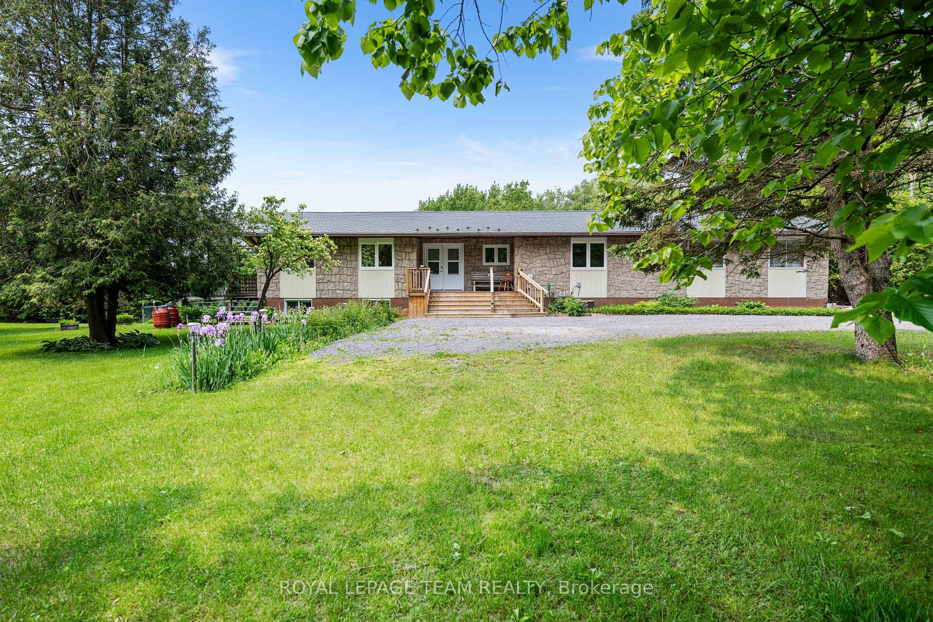 Photo 2 of 4740 Dunning Road, Ottawa, Sarsfield/Bearbrook — HOMEH