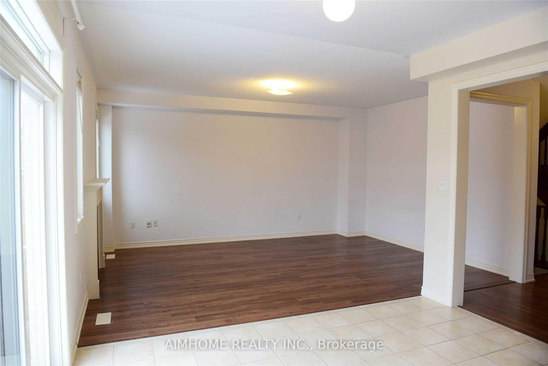 Photo 5 of 454 Harkin Place, Milton, Scott — HOMEH