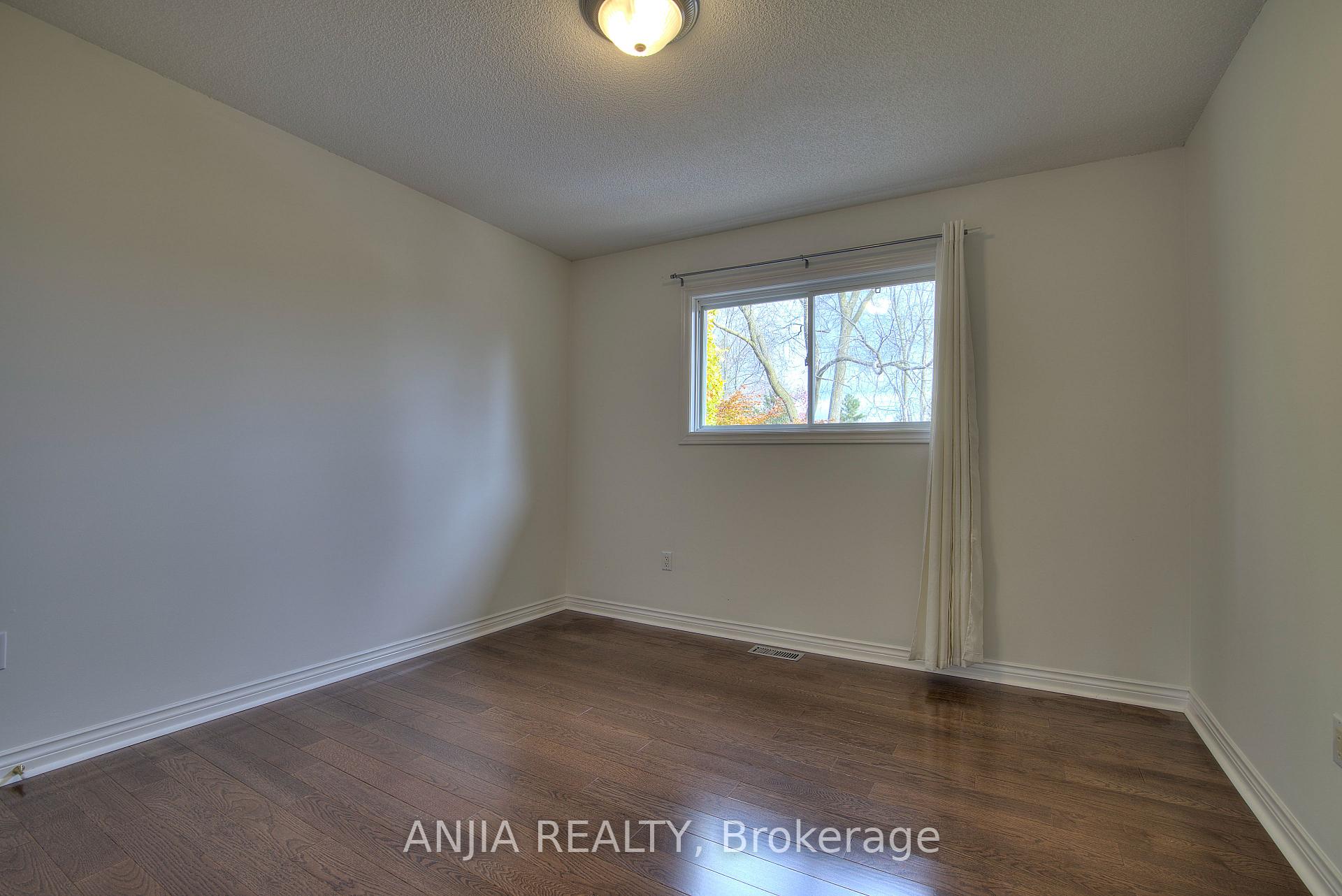 Photo 17 of 155 Sandcherry Court, Pickering, Highbush — HOMEH