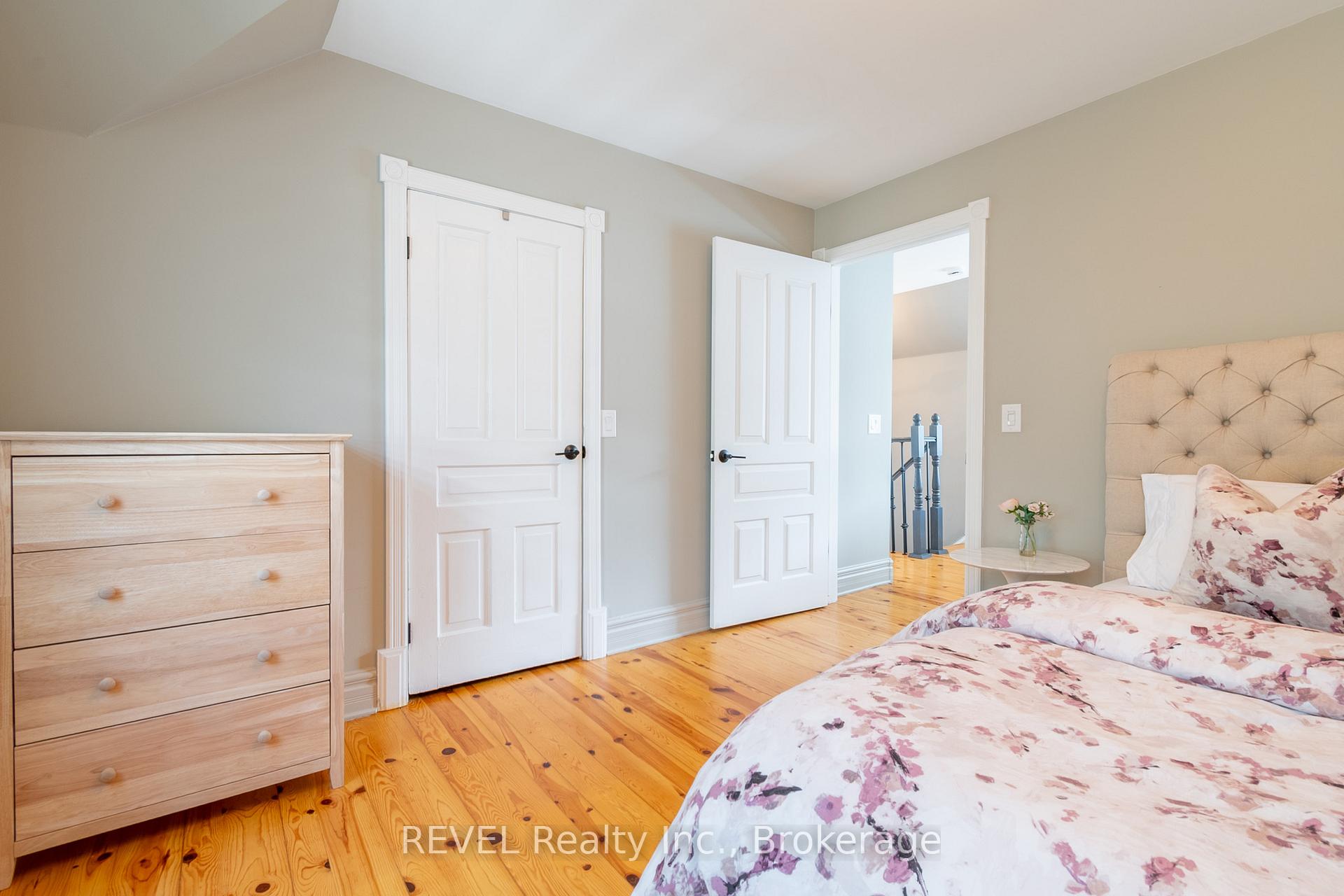 Photo 11 of 140 West Street, Port Colborne, Sugarloaf — HOMEH