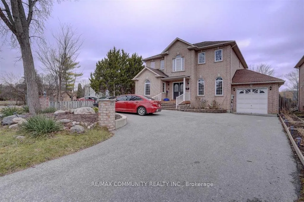 Front of Unit Bsmt, 208 Twyn Rivers Drive