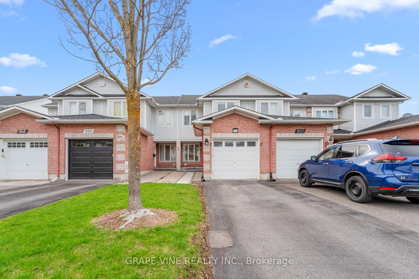 Photo 1 of 864 Nesting Way, Ottawa, Fallingbrook/Gardenway South — HOMEH