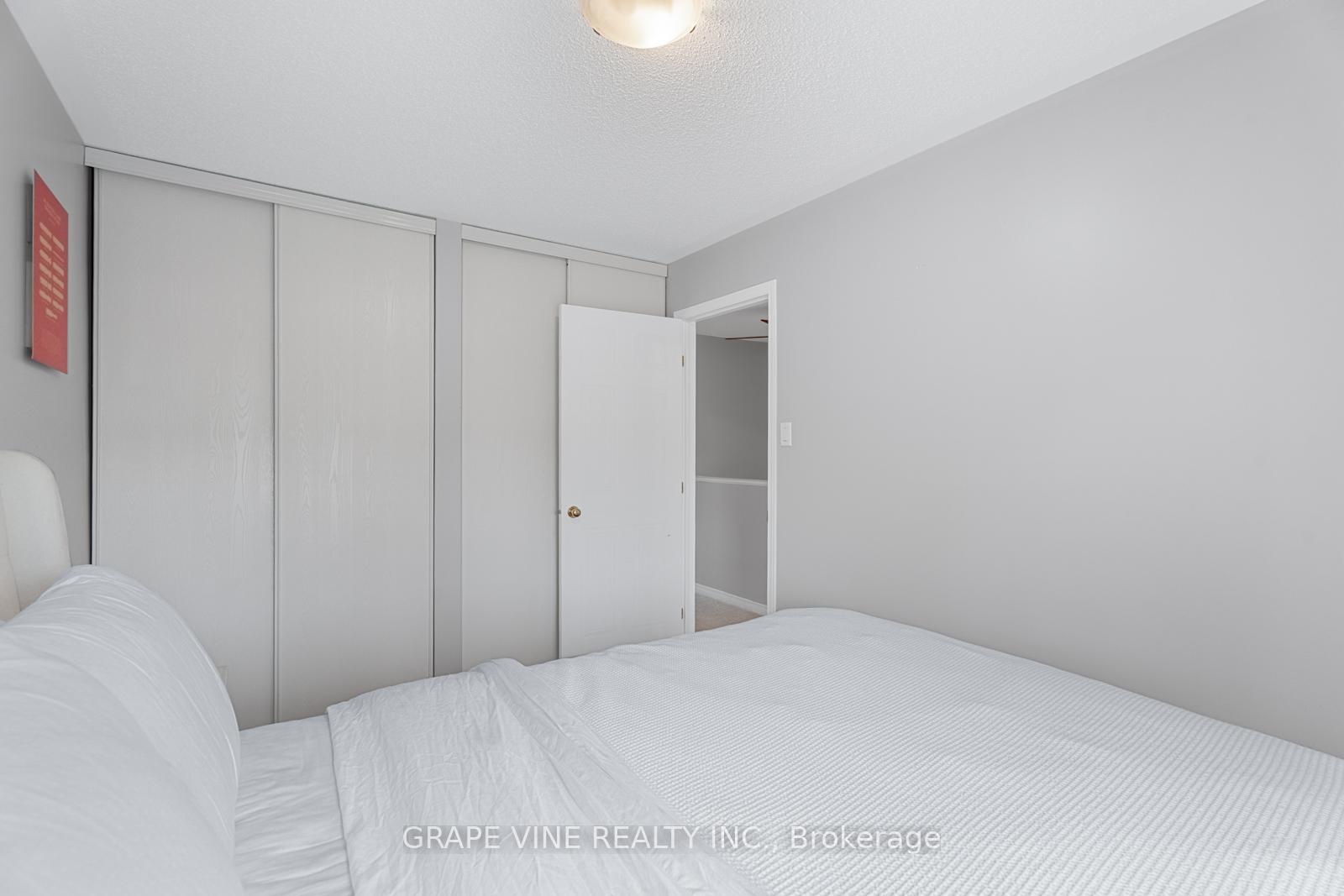 Photo 28 of 864 Nesting Way, Ottawa, Fallingbrook/Gardenway South — HOMEH