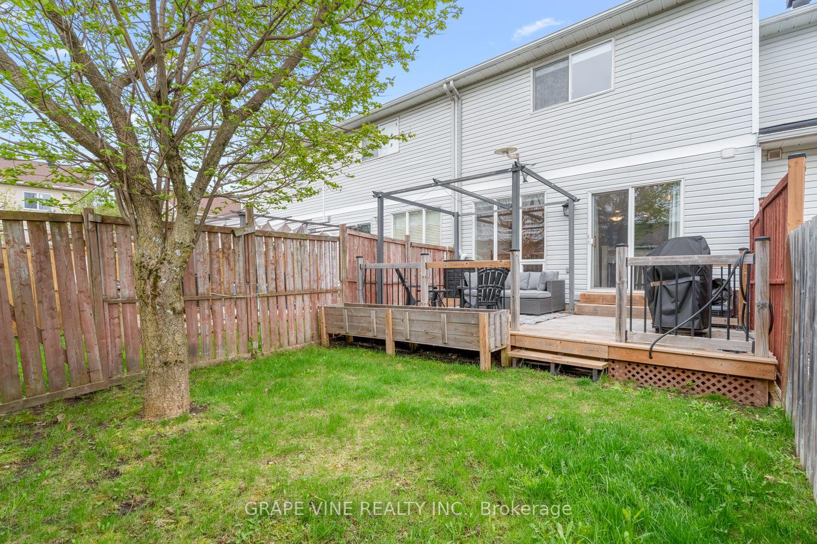 Photo 35 of 864 Nesting Way, Ottawa, Fallingbrook/Gardenway South — HOMEH