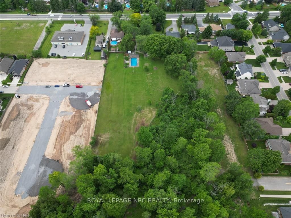 Photo 2 of 1179 Pelham Street, Pelham, Fonthill — HOMEH