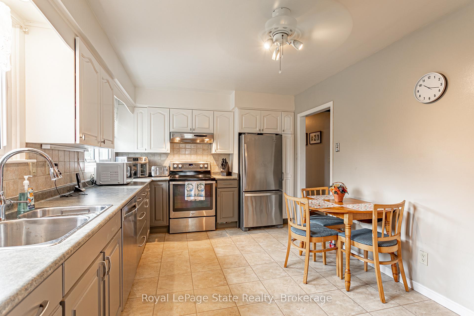 Photo 13 of 120 Nichol Street, Norfolk, Waterford — HOMEH