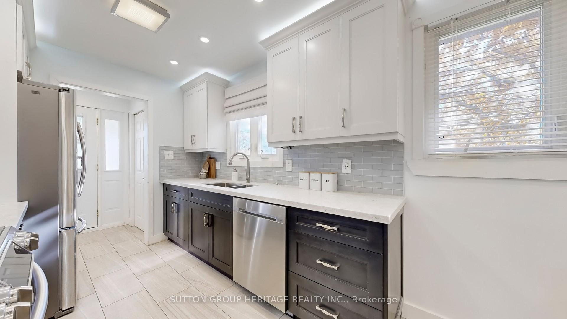 Photo 14 of 584 Westshore Boulevard, Pickering, West Shore — HOMEH