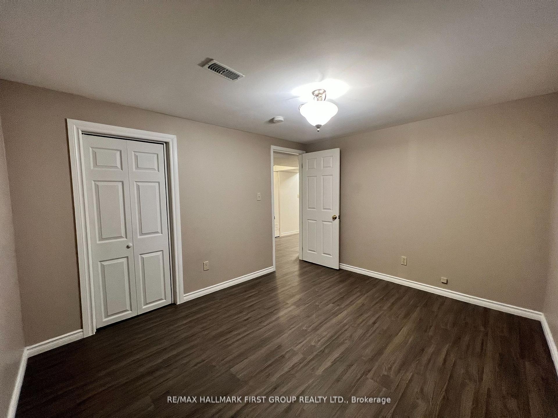 Photo 13 of 1731 Echo Point Court, Pickering, Liverpool — HOMEH