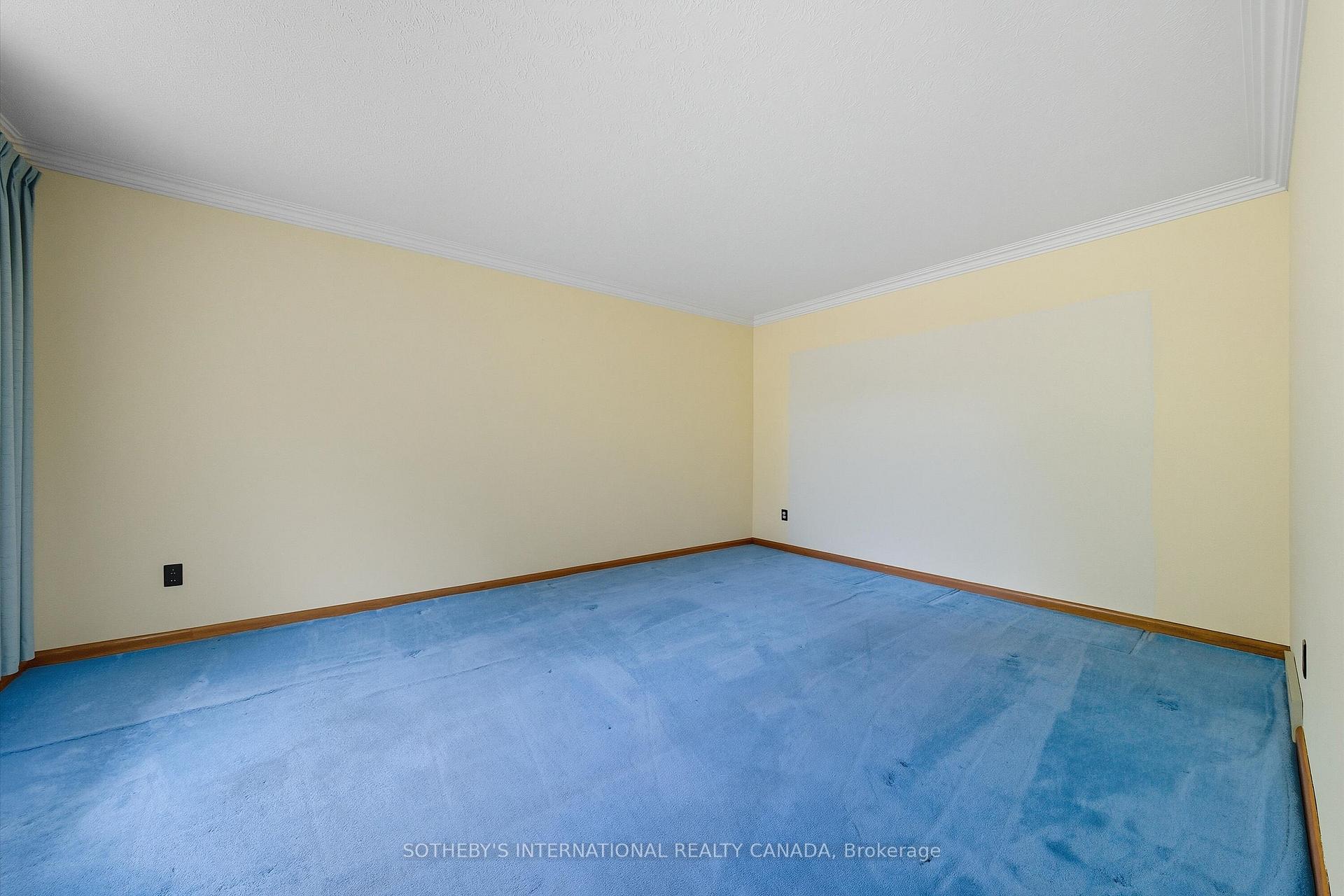 Photo 12 of 179 Cromwell Avenue, Oshawa, Vanier — HOMEH