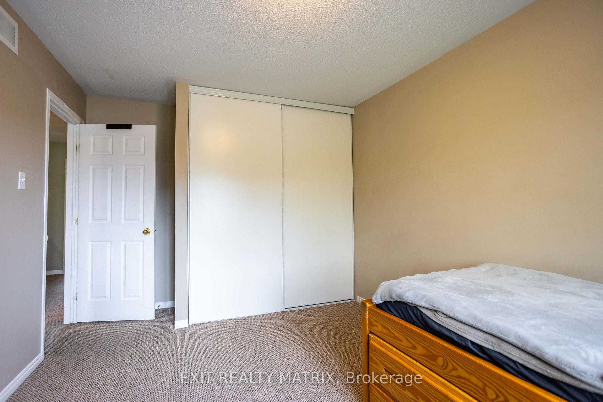 Photo 30 of 1158 Brasseur Crescent, Ottawa, Fallingbrook/Gardenway South — HOMEH