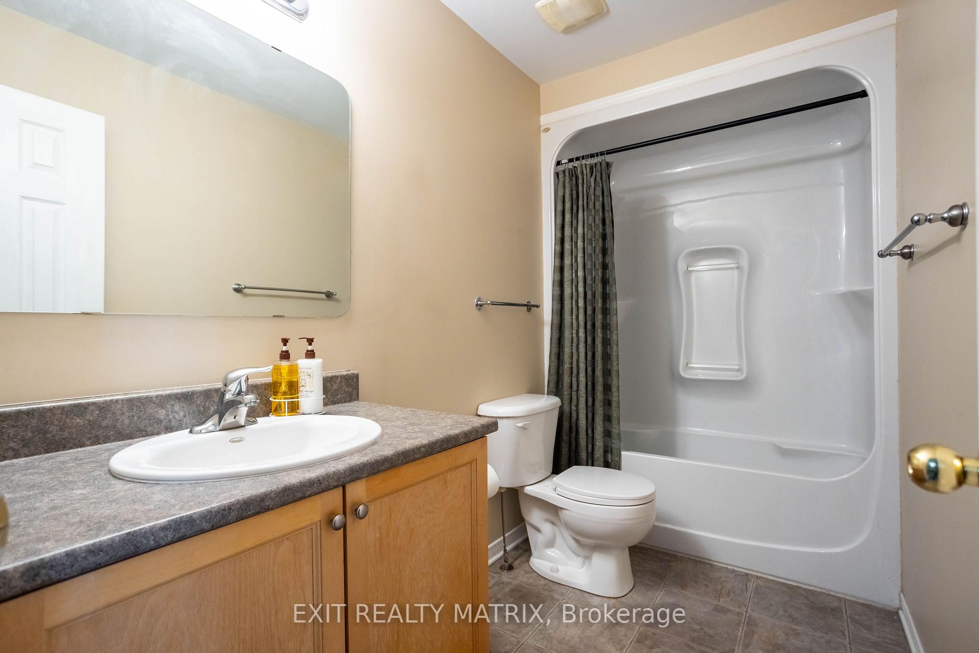 Photo 31 of 1158 Brasseur Crescent, Ottawa, Fallingbrook/Gardenway South — HOMEH