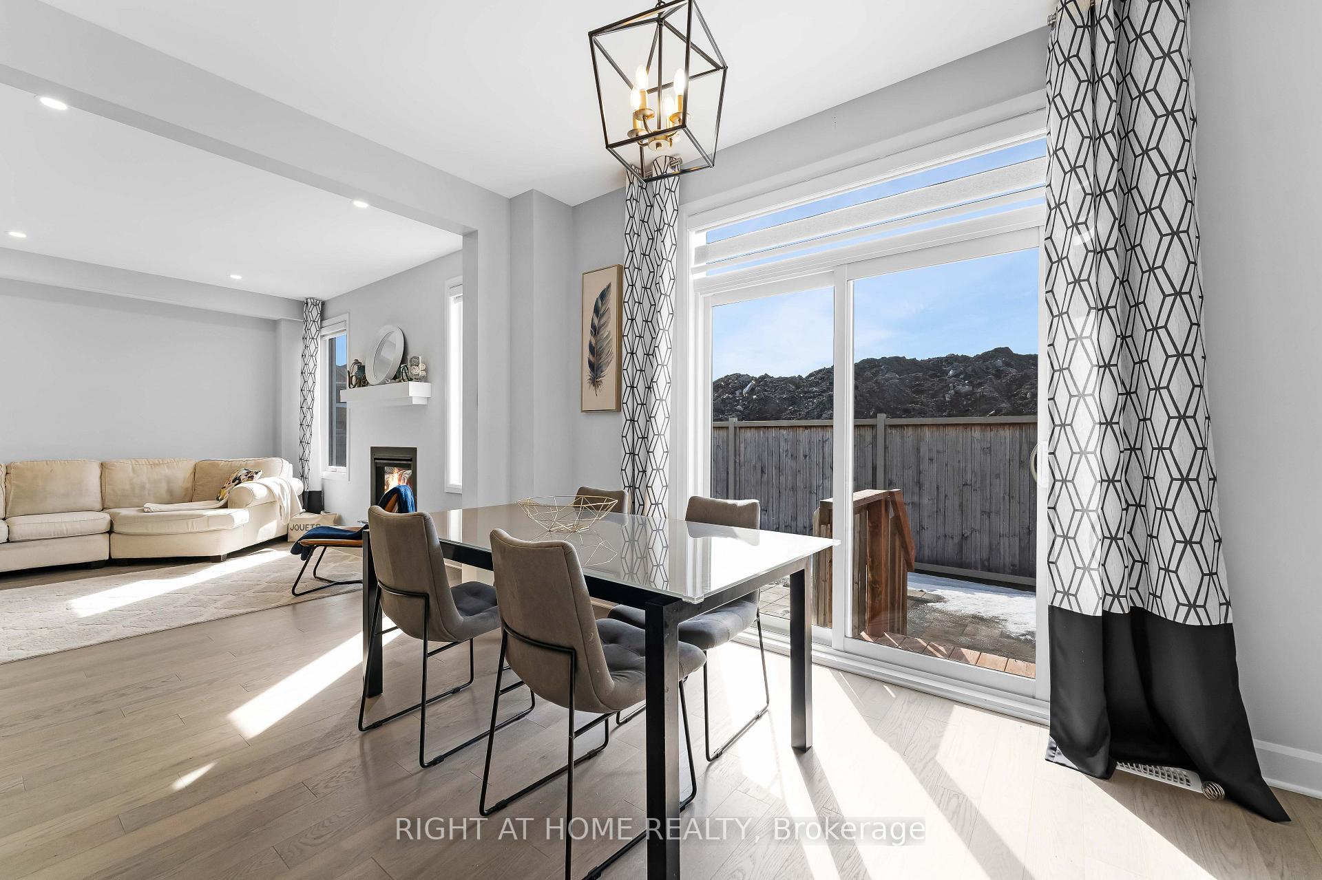 Photo 15 of 218 Aquarium Avenue, Ottawa, Avalon West — HOMEH