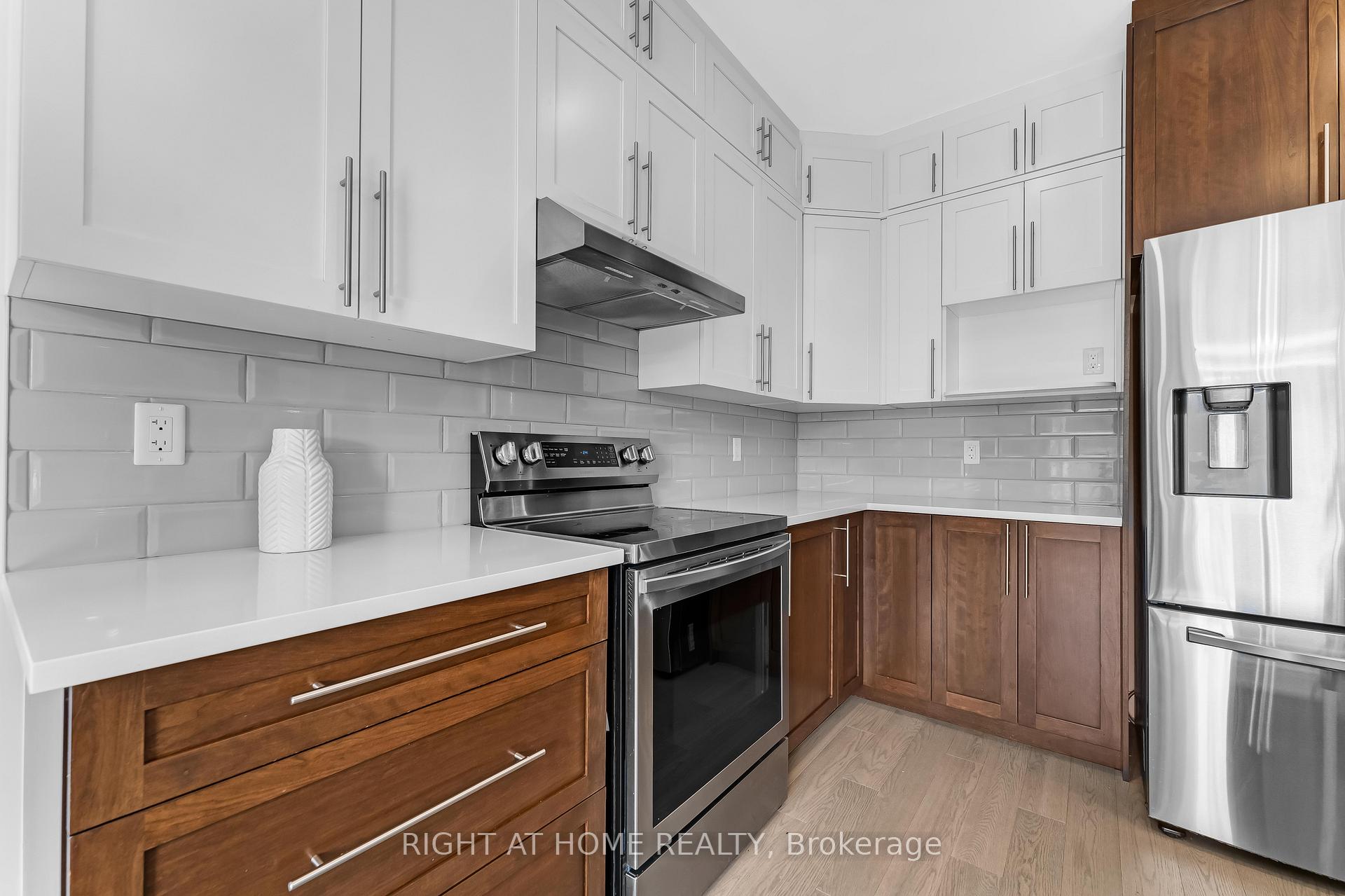 Photo 18 of 218 Aquarium Avenue, Ottawa, Avalon West — HOMEH