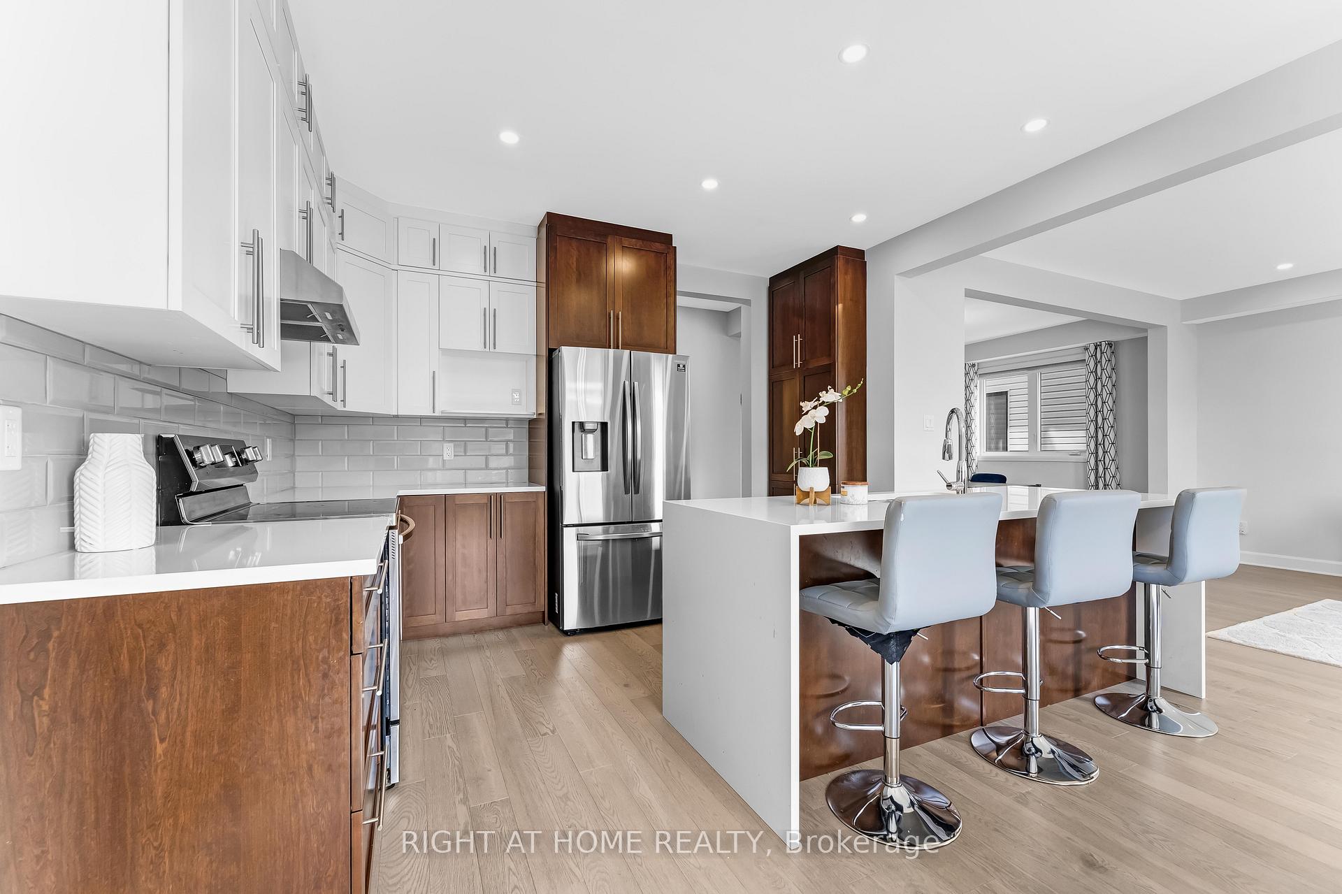 Photo 20 of 218 Aquarium Avenue, Ottawa, Avalon West — HOMEH
