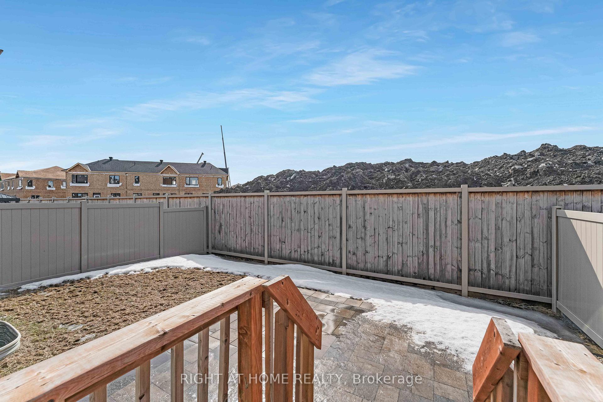 Photo 44 of 218 Aquarium Avenue, Ottawa, Avalon West — HOMEH