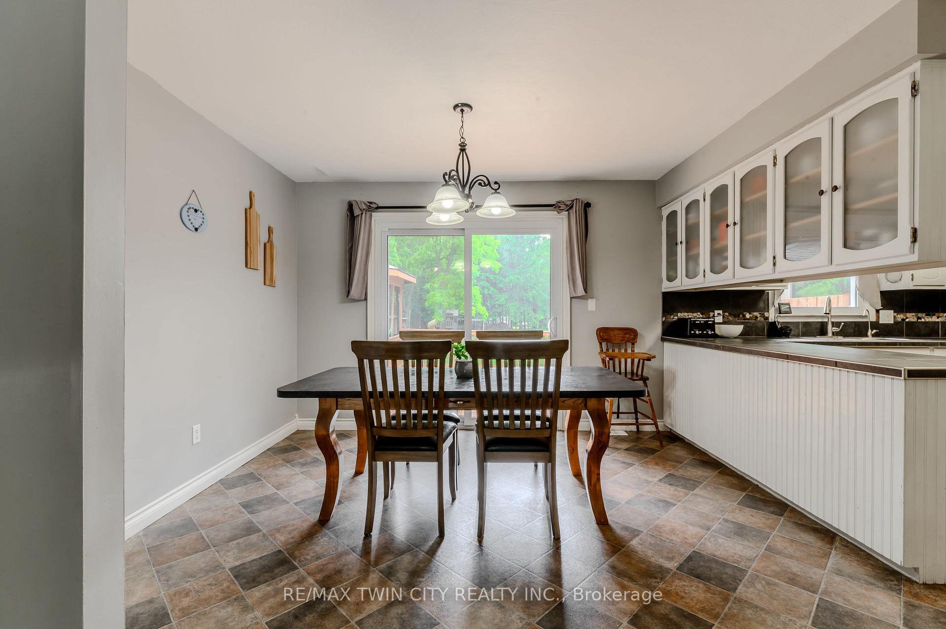Photo 4 of 936 Windham 11 Road, Norfolk, Windham Centre — HOMEH