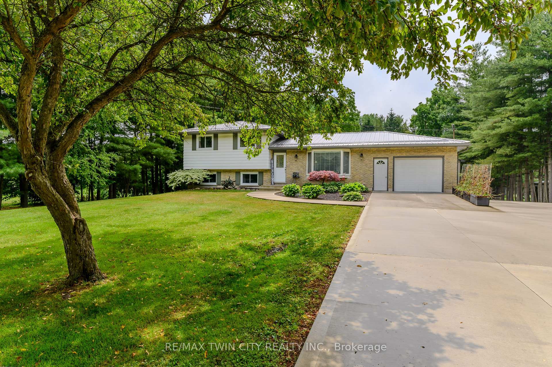 Photo 7 of 936 Windham 11 Road, Norfolk, Windham Centre — HOMEH