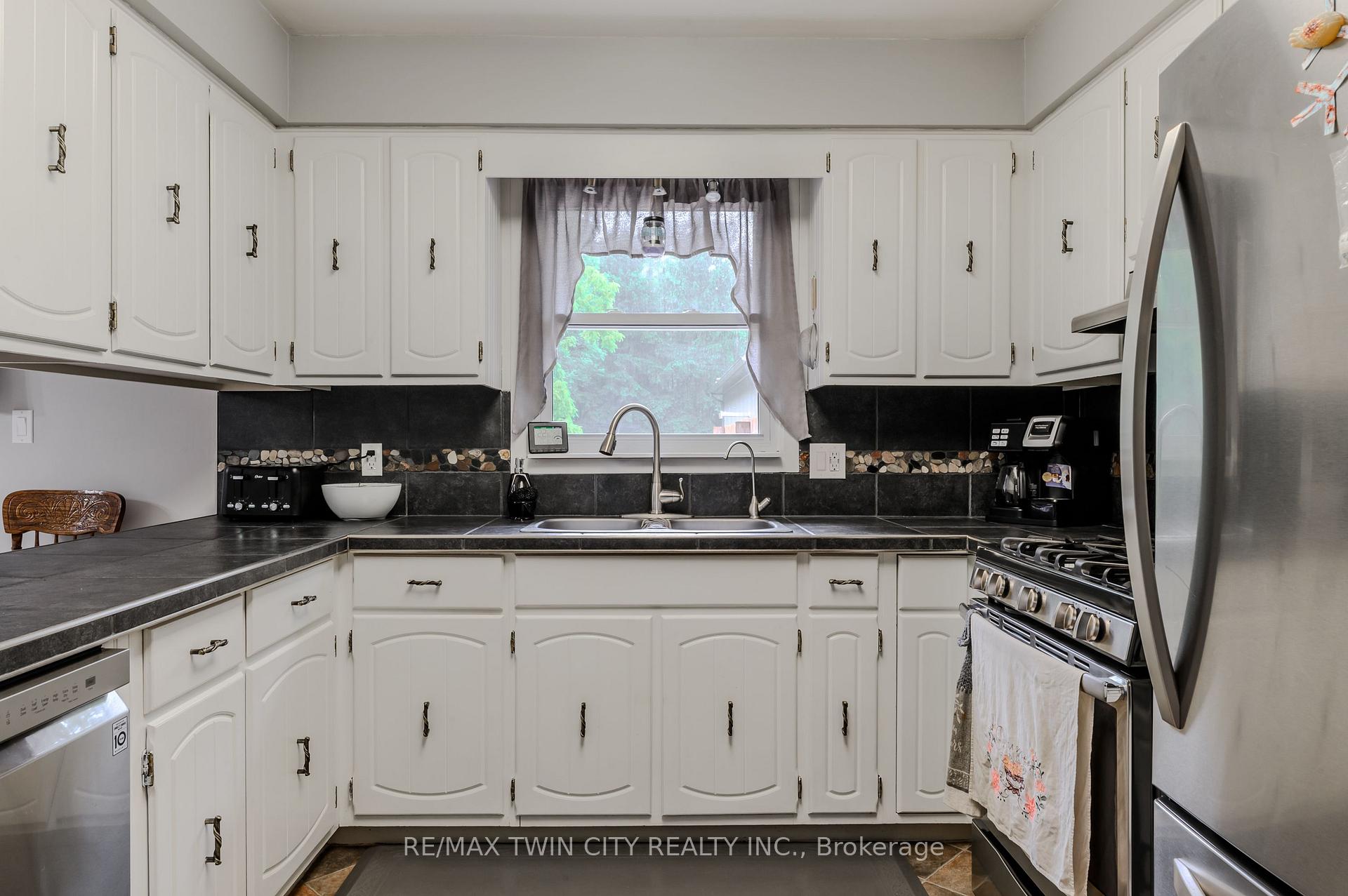 Photo 15 of 936 Windham 11 Road, Norfolk, Windham Centre — HOMEH