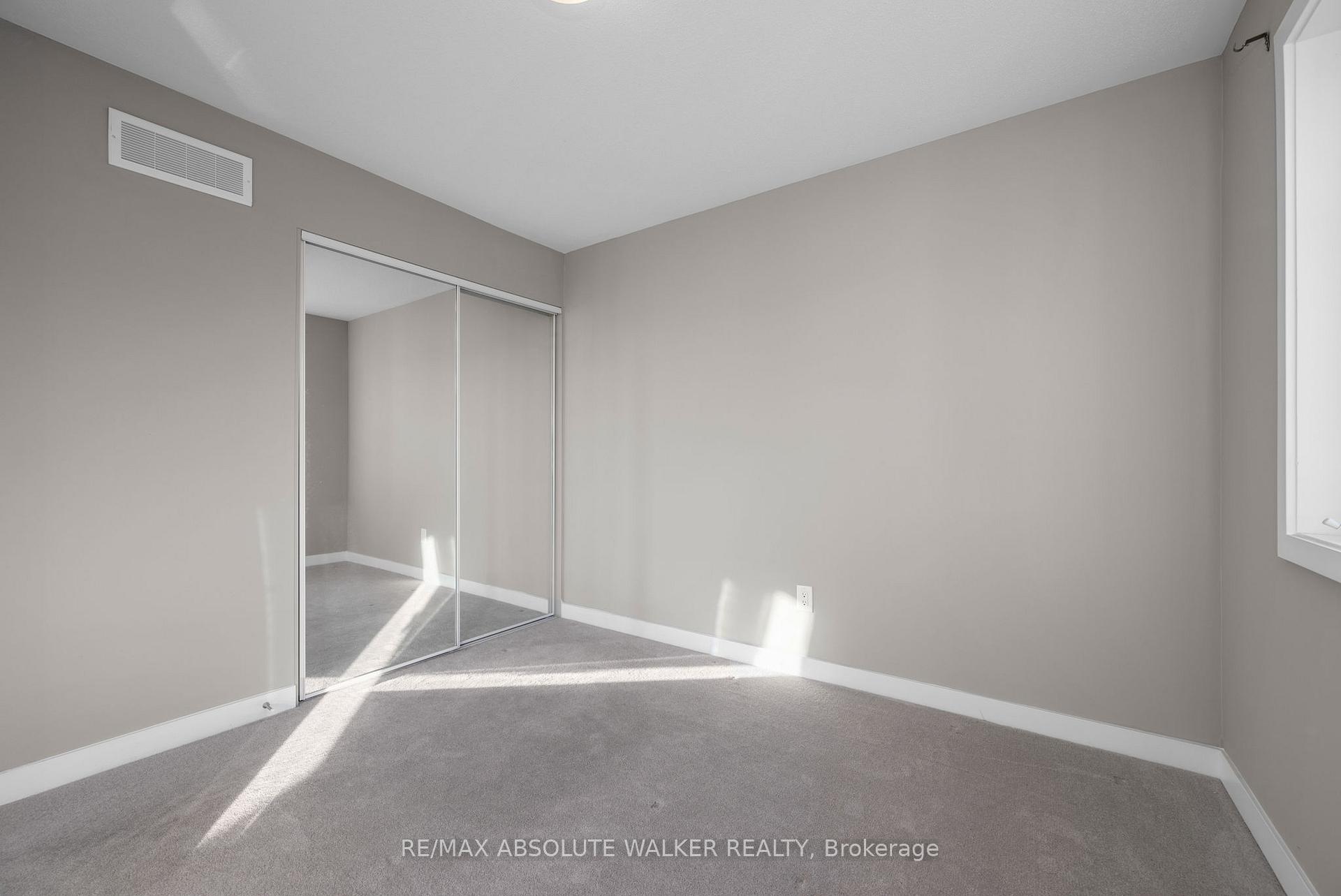 Photo 24 of 2156 Winsome Terrace, Ottawa, Fallingbrook/Gardenway South — HOMEH