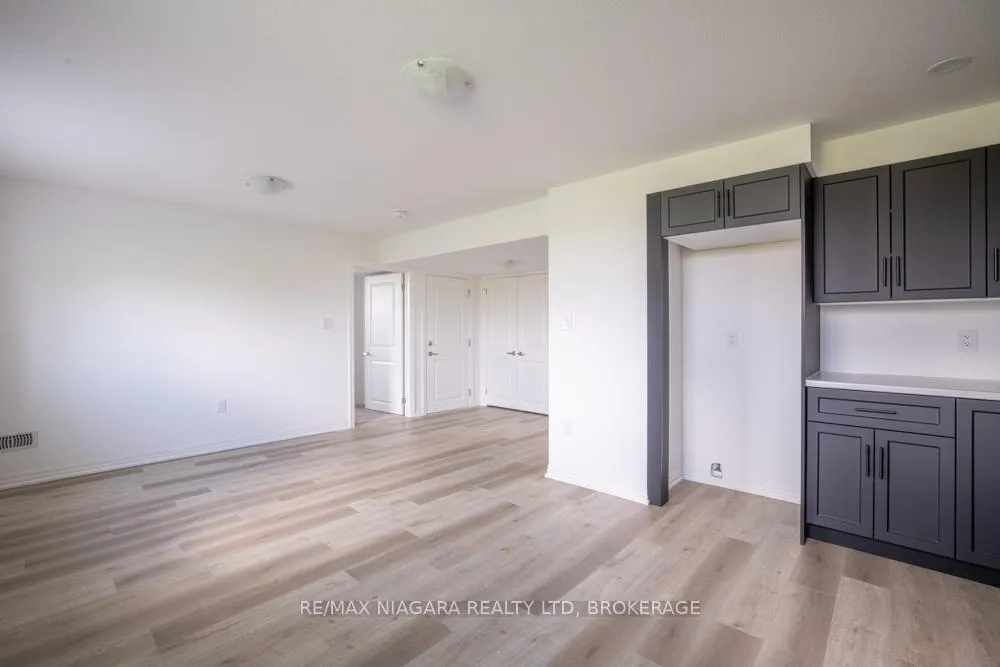 Photo 7 of Unit Lower, 158 Hillcrest Road, Port Colborne, Main Street — HOMEH