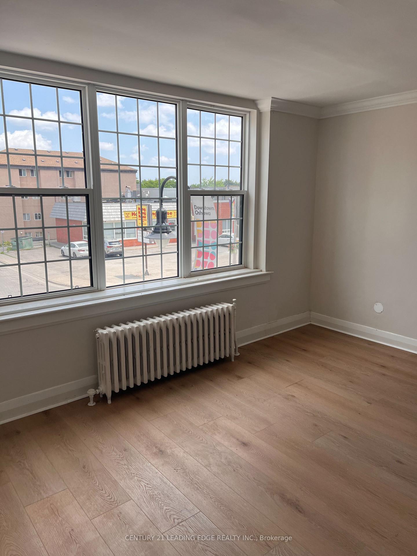 Photo 3 of Unit 1/18, 82 Simcoe Street, Oshawa, Central — HOMEH