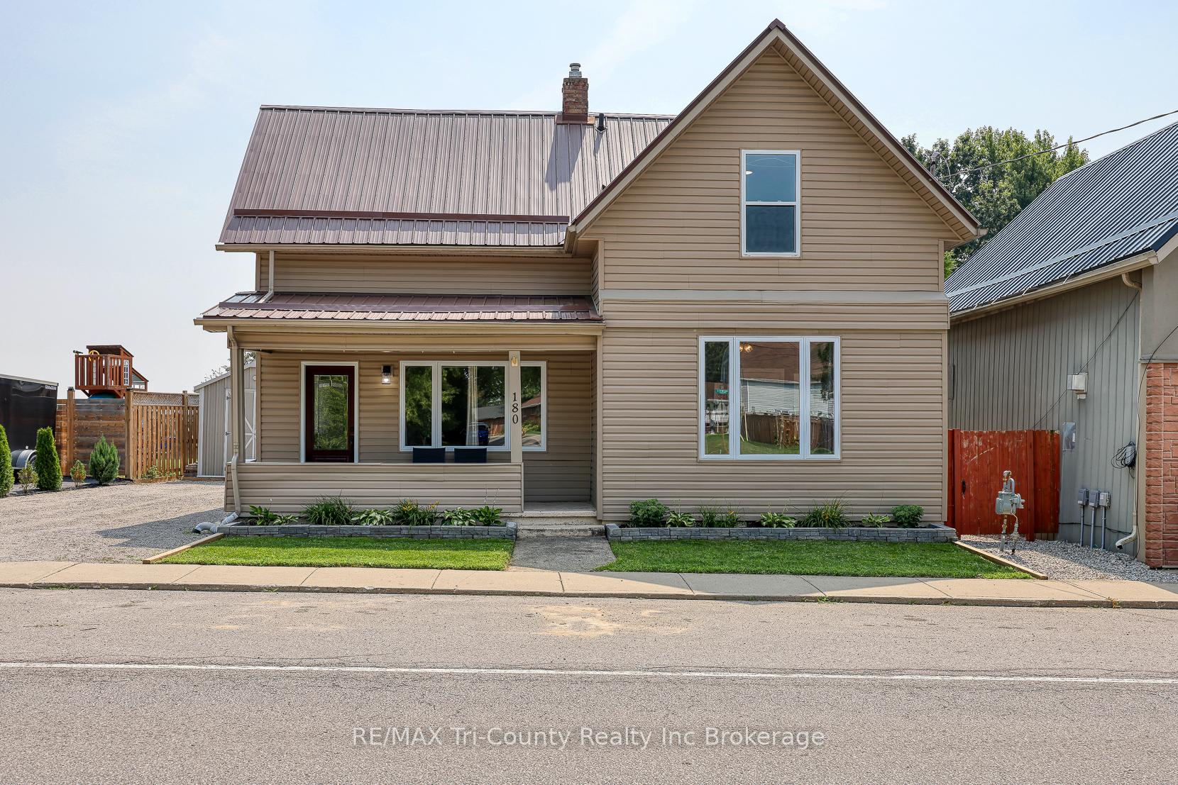 Photo 3 of 180 Talbot Street, Norfolk, Courtland — HOMEH
