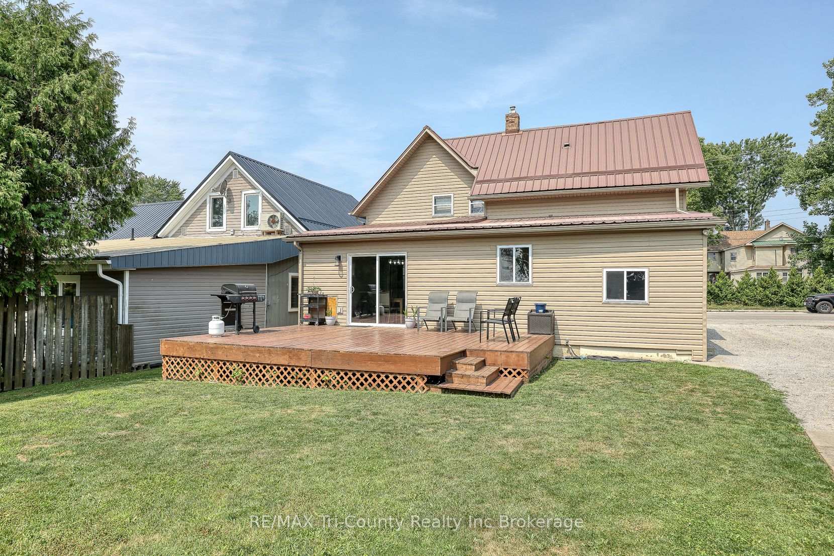 Photo 11 of 180 Talbot Street, Norfolk, Courtland — HOMEH