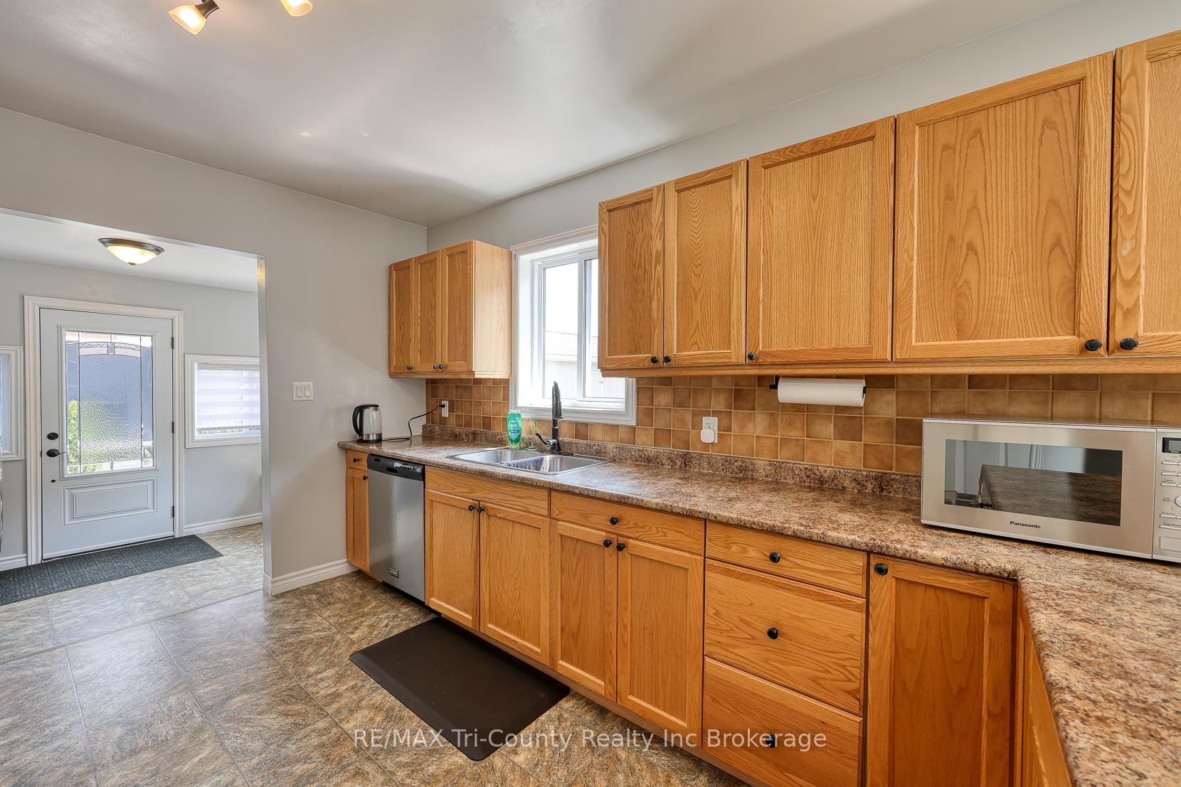 Photo 27 of 180 Talbot Street, Norfolk, Courtland — HOMEH