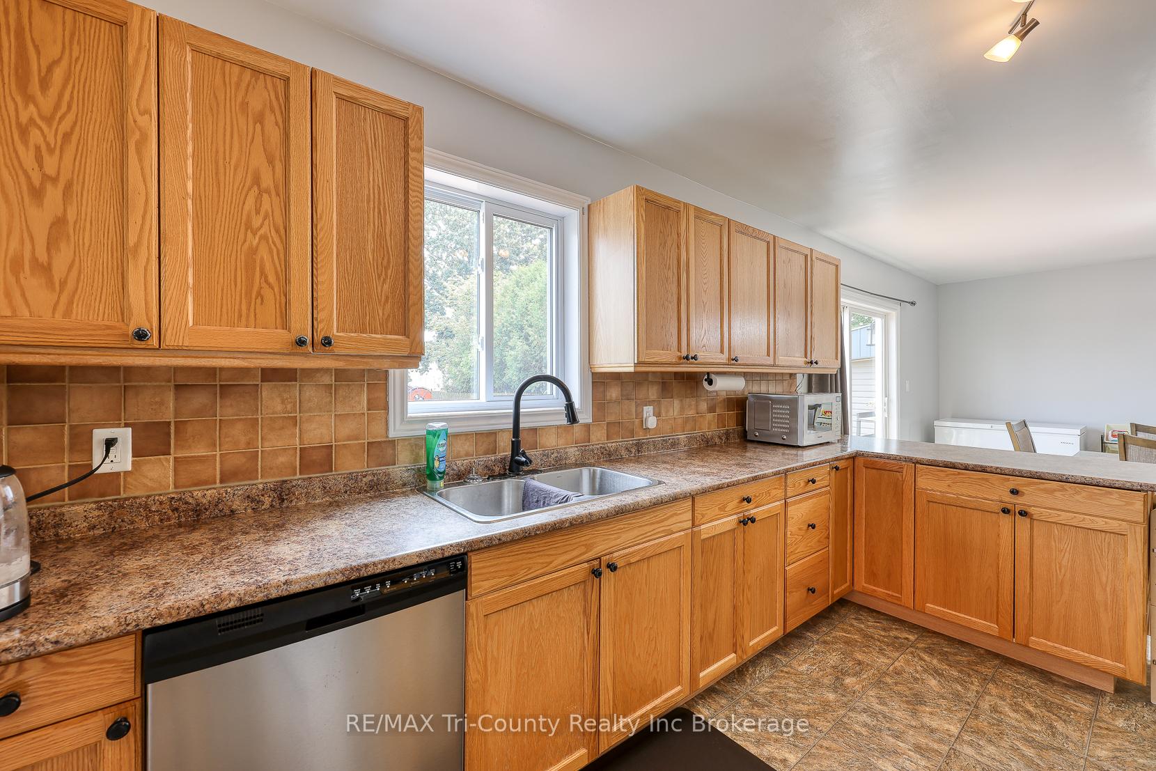 Photo 29 of 180 Talbot Street, Norfolk, Courtland — HOMEH