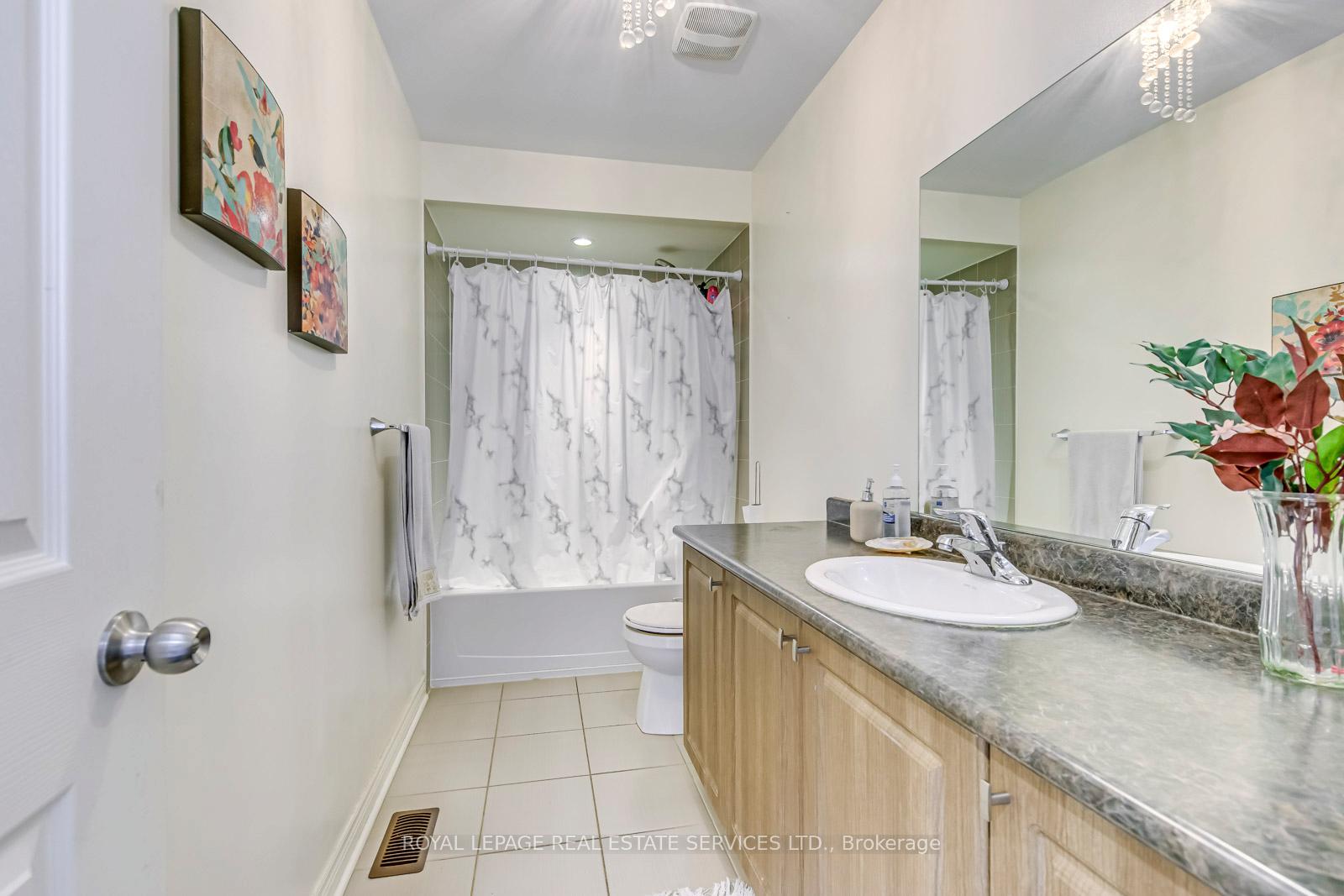 Photo 25 of 448 Downes Jackson Heights, Milton, Harrison — HOMEH