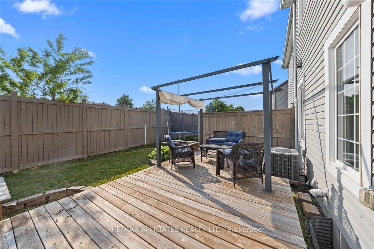 Photo 31 of 142 Eclipse Crescent, Ottawa, Notting Hill/Summerside — HOMEH