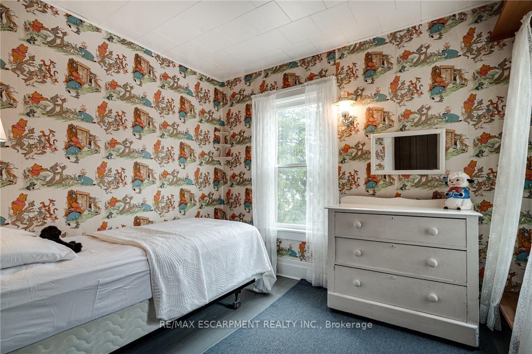 Photo 33 of 52 Ellis Street, Norfolk, Port Rowan — HOMEH