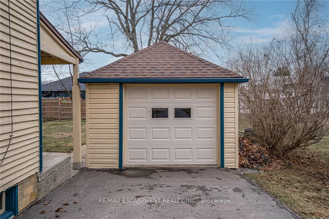 Photo 44 of 52 Ellis Street, Norfolk, Port Rowan — HOMEH