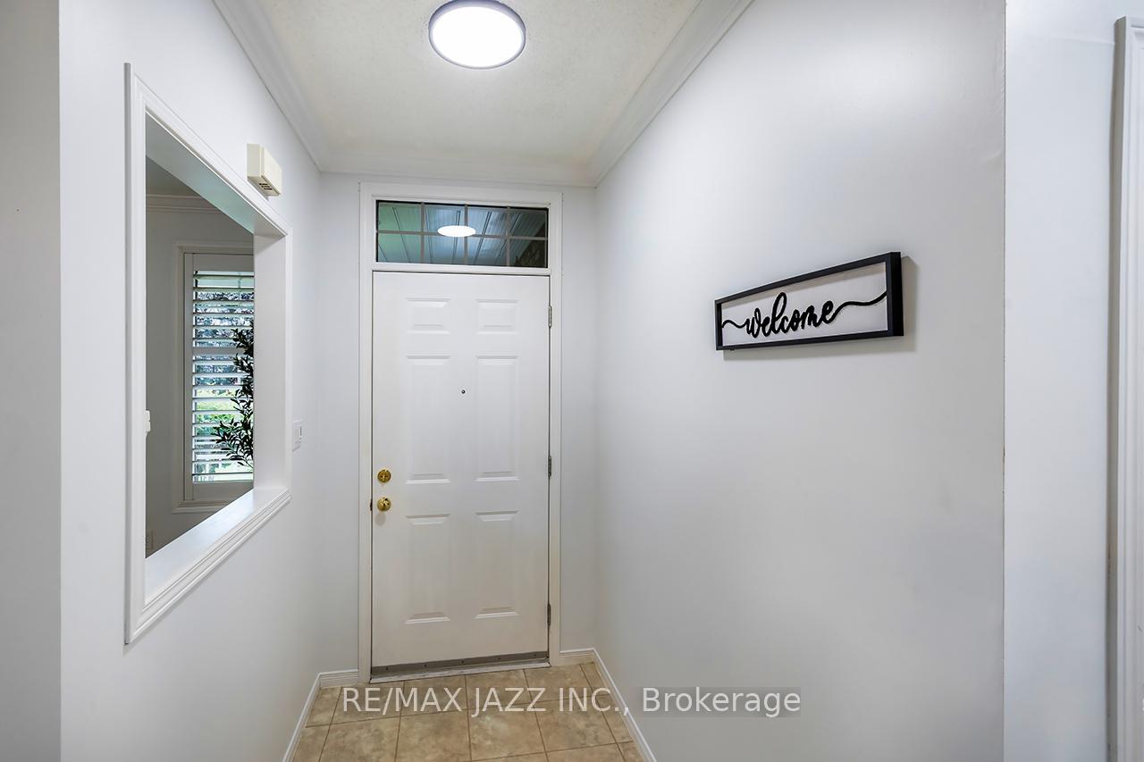 Photo 5 of 875 Beatrice Street E, Oshawa, Pinecrest — HOMEH