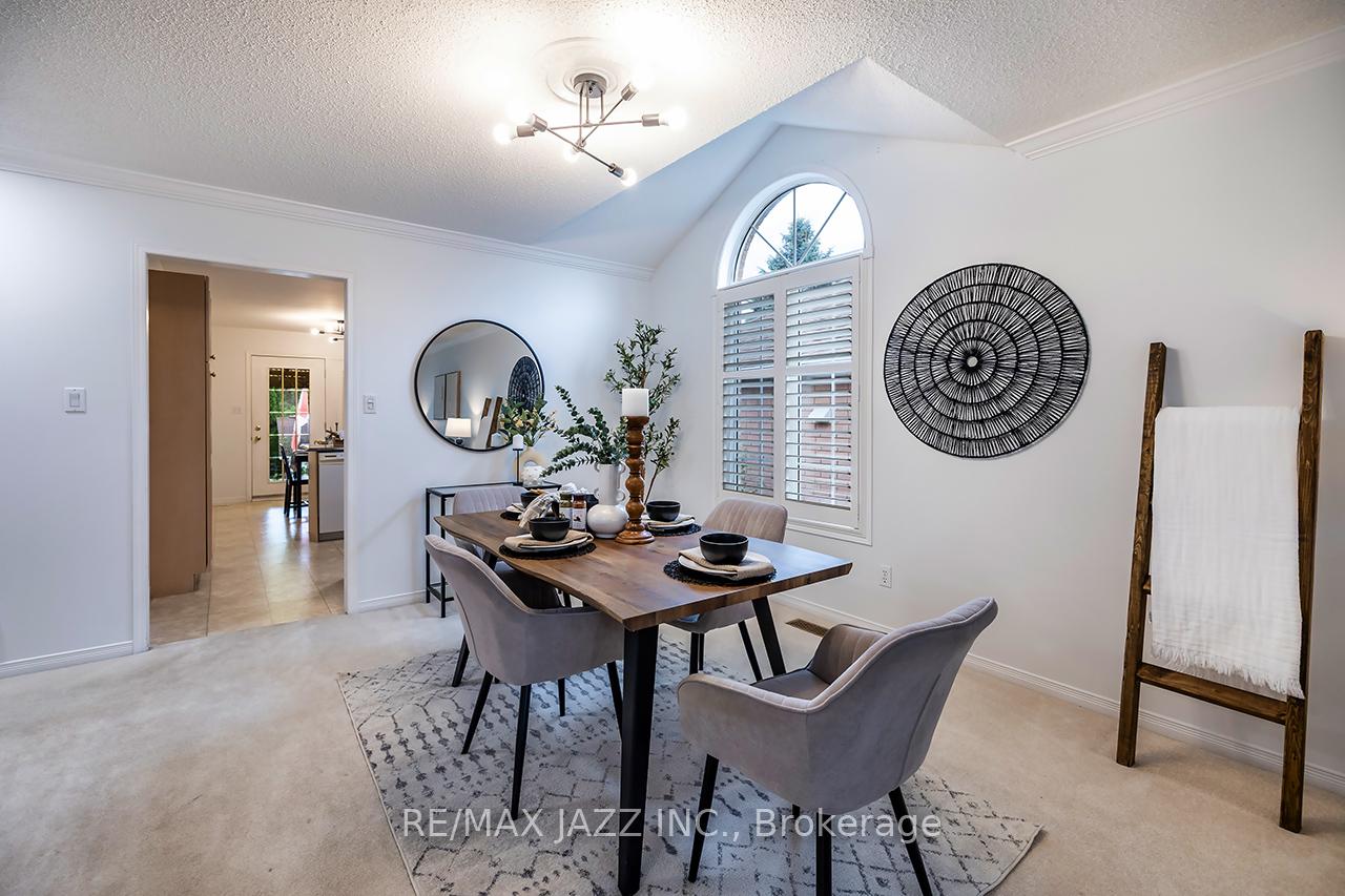 Photo 10 of 875 Beatrice Street E, Oshawa, Pinecrest — HOMEH